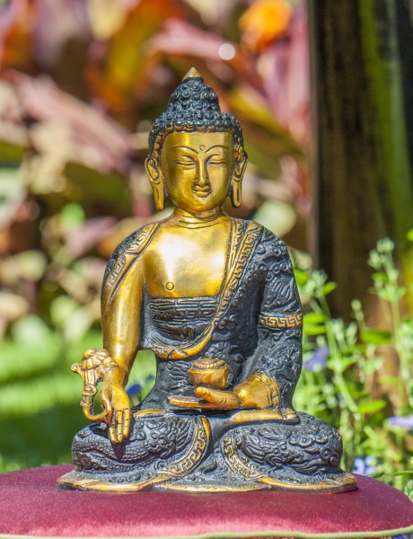 Medizin-Buddha mit gold/schwarz finish