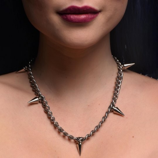 Punk's Necklace with Spikes