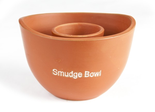 Smudge Bowl aus Ton