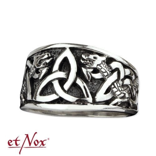 Ring mit keltischen Symbol