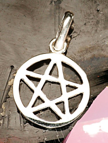 Pentagramm mit Rand Anhänger