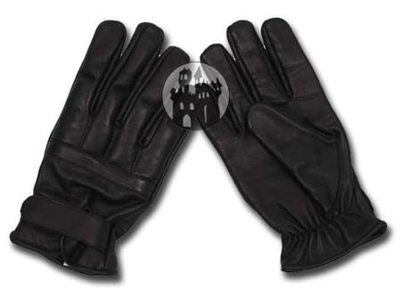 Leather gloves with quartz sand filling