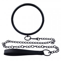 Black collar with short leash