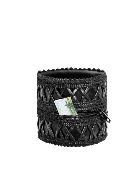 Wallet with hidden zipper