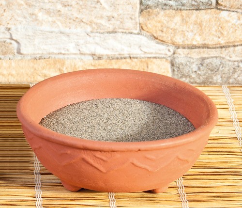 Natural clay bowl