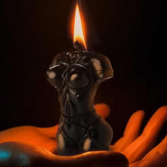 Drip Candle "Bound Goddess"